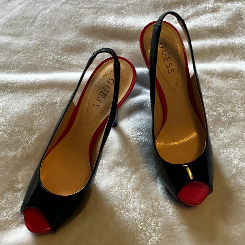 Guess Black & Red Peep-Toe Heels – Size 9M